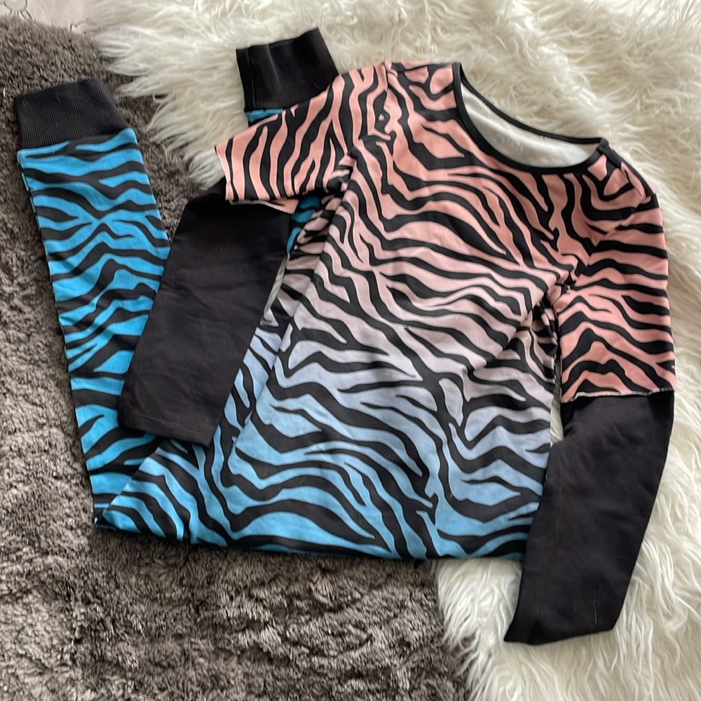 Rags Tiger Romper Longsleeve 5/6 One Piece BNWT